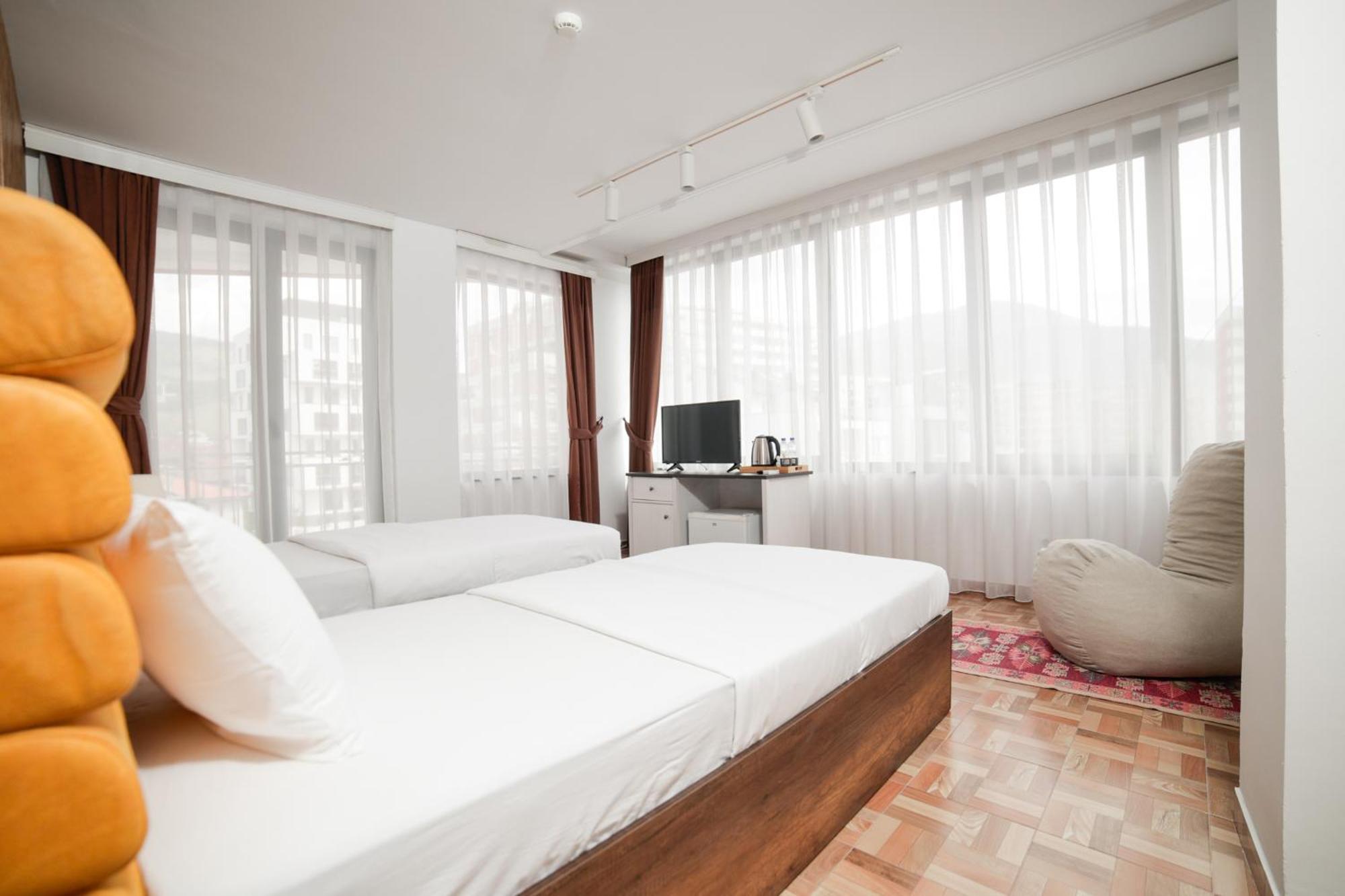 Hotel Denis Prizren Eksteriør bilde